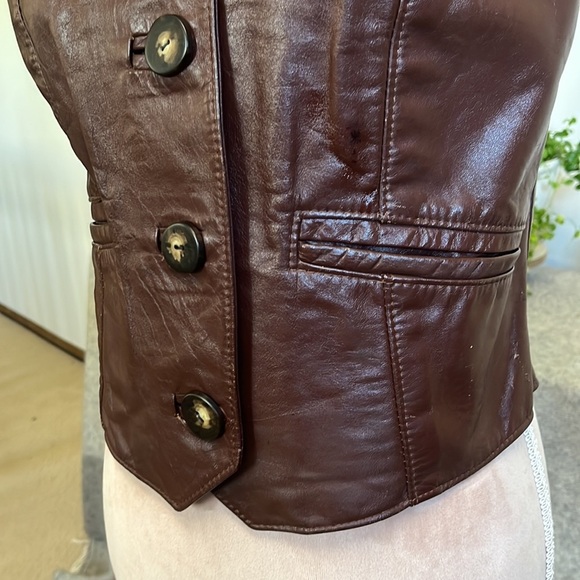 70s Vintage Leather Vest! Size S? pls see measurements - Picture 6 of 14